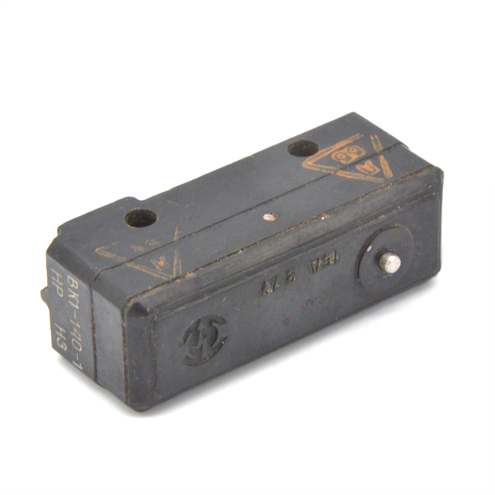 ВК1-140-1 (А801) под пайку кнопка 15А(Ампер) 27VDC(Вольт) 8A(Ампер) 220VAC(Вольт) Микропереключатель, фото