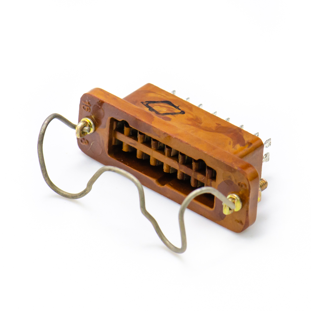 РГ1Н-1-5В ОС Розетка щелевые контакты, карболит , фото