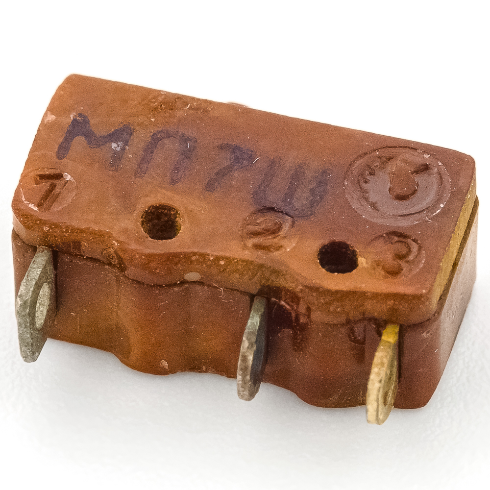 МП7Ш под пайку кнопка 0,5A(Ампер) 30VDC(Вольт) 220VAC(Вольт) Микропереключатель, фото
