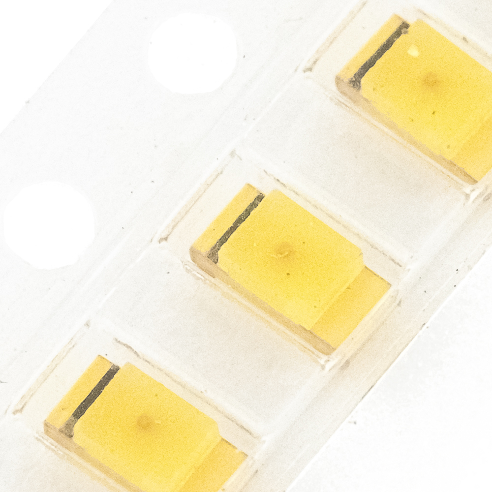 CL-150Y желтый  3.2x1.6x1.1мм 6,4мкД 20мА 2,3В 140гр светодиод SMD, фото