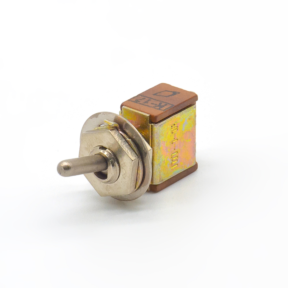 П1Т-1-1В on-on, 5А 220В Микротумблер однополюсный, 2006г (арт. TN-6741 ...